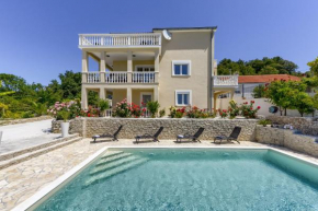 Haus Lilli mit Pool